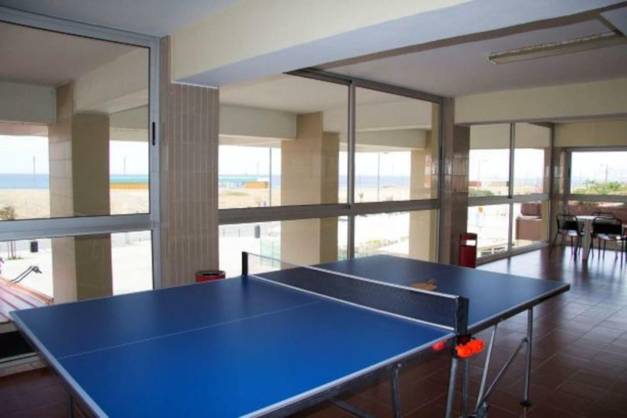 Wonderful Studio Apartment In Front Of The Beach Costa de Caparica Exteriér fotografie